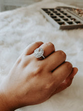 Load image into Gallery viewer, Eliza Oval Cut Sterling Silver Ring