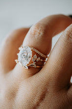 Load image into Gallery viewer, Reese 3PC Champagne Gold Ring Set