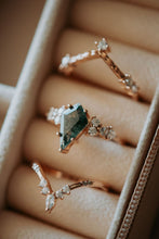 Load image into Gallery viewer, Ruthie Moss Agate Rose Gold 3PC Ring Set
