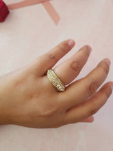 Load image into Gallery viewer, Belleross Gold Ring Band