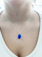 Load image into Gallery viewer, "Shelly Seaglass" Royal Silver Necklace
