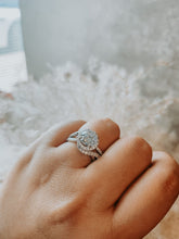 Load image into Gallery viewer, Ariana Round Cut Sterling Silver Ring