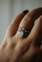 Load image into Gallery viewer, Raya 2PC Sterling Silver Ring Set