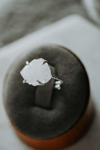 Load image into Gallery viewer, Millie Twist Natural Stone Open Size Ring