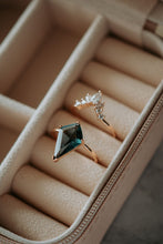 Load image into Gallery viewer, Samara 2PC Blue Crystal Ring Set