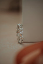 Load image into Gallery viewer, Jazynth White Heart Sterling Silver Ring Band