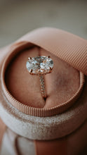 Load image into Gallery viewer, Marina Oval Cut Rose Gold Ring
