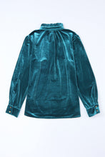 Load image into Gallery viewer, Velvet Collared Button Top