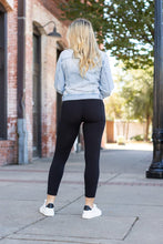 Load image into Gallery viewer, Ready to Ship | The Lana - 7/8 BLACK PETITE Leggings with Pockets