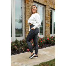 Load image into Gallery viewer, Ready to Ship | Black Leopard Luxe Leggings