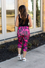 Load image into Gallery viewer, Ready to Ship | Pink and Black Tie Dye CAPRI with POCKETS - Luxe Leggings by Julia Rose®