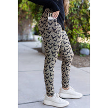 Load image into Gallery viewer, PreOrder | The Bianca - Leopard Bats Leggings
