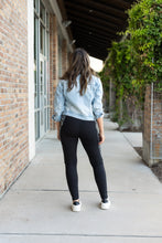 Load image into Gallery viewer, PreOrder | The Sabrina - Snow Leopard Panel Leggings