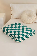Load image into Gallery viewer, Checkered Throw Blanket