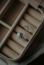 Load image into Gallery viewer, Giselle Mixed Moonstone Oval 2PC Ring Set