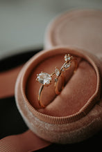 Load image into Gallery viewer, Raya 2PC Champagne Gold Ring Set