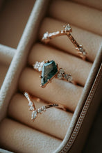 Load image into Gallery viewer, Ruthie Moss Agate Rose Gold 3PC Ring Set