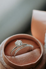 Load image into Gallery viewer, Reina 2PC Sterling Silver Ring Set