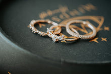 Load image into Gallery viewer, Zuri 3PC Champagne Gold Ring Set