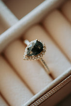 Load image into Gallery viewer, Celia Pear Cut Moss Agate Gold Ring