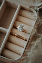 Load image into Gallery viewer, Robyn 2PC Champagne Gold Ring Set