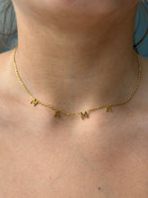 Load image into Gallery viewer, Mama Necklace "Gold"