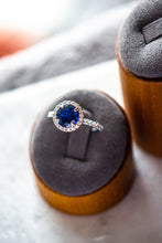 Load image into Gallery viewer, Veda Round Cut Blue Spinel Zircon Sterling Silver Ring