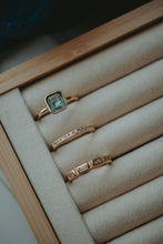 Load image into Gallery viewer, Tranquil Twist 3Pc Champagne Gold Ring Set
