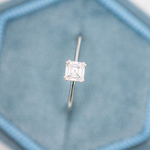 Load image into Gallery viewer, The Paisley Ring