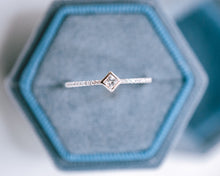 Load image into Gallery viewer, The Gia Ring