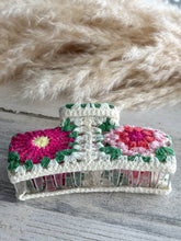 Load image into Gallery viewer, Flower Crochet Dark & Light Pink Hair Claw
