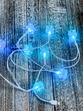 Load image into Gallery viewer, "Ice Cube" Color Changing iPhone Charger