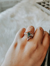 Load image into Gallery viewer, Ruthie Moss Agate Rose Gold 3PC Ring Set