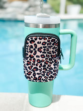 Load image into Gallery viewer, "The Billie" Cup Bag Leopard