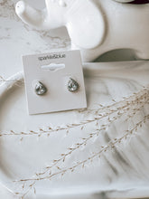 Load image into Gallery viewer, Pear Shaped Cubic Zircon Stud Earrings