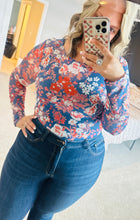 Load image into Gallery viewer, Floral Print Mesh Top