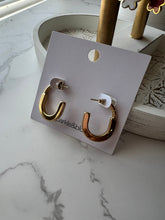 Load image into Gallery viewer, Allen C-shaped Stud Earrings
