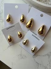 Load image into Gallery viewer, Hailey Super Small Drop Earrings