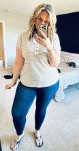 Load image into Gallery viewer, Stripe Button Detail Top