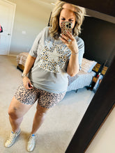Load image into Gallery viewer, Leopard Ribbed Biker Shorts
