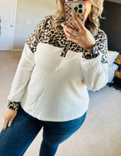 Load image into Gallery viewer, White Leopard Waffle Knit Top