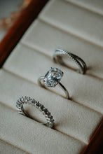 Load image into Gallery viewer, Bette Oval Cut 3PC Ring Set