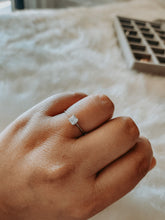 Load image into Gallery viewer, Gretchen Dainty Sterling Silver Ring