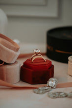 Load image into Gallery viewer, Helena 2PC Champagne Gold Ring Set