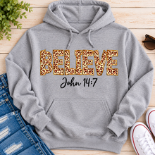 Load image into Gallery viewer, Believe Graphic Apparel
