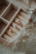 Load image into Gallery viewer, Janece 3PC Champagne Gold Ring Set
