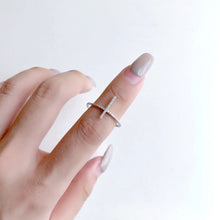 Load image into Gallery viewer, Cross Sterling Silver Ring