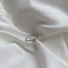 Load image into Gallery viewer, Clyde Sterling Silver Ring