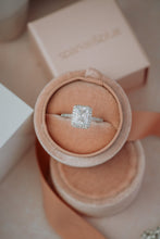 Load image into Gallery viewer, Zheynel Emerald Cut Sterling Silver Ring