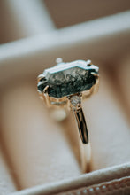 Load image into Gallery viewer, Dina Hexagon Moss Agate Gold Engagement Ring